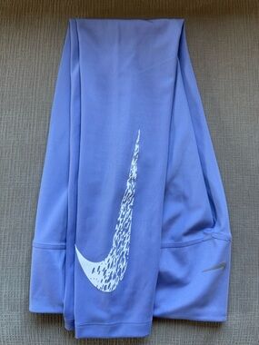 Nike Lavender Dri-Fit leggings. Size Medium (excellent condition)